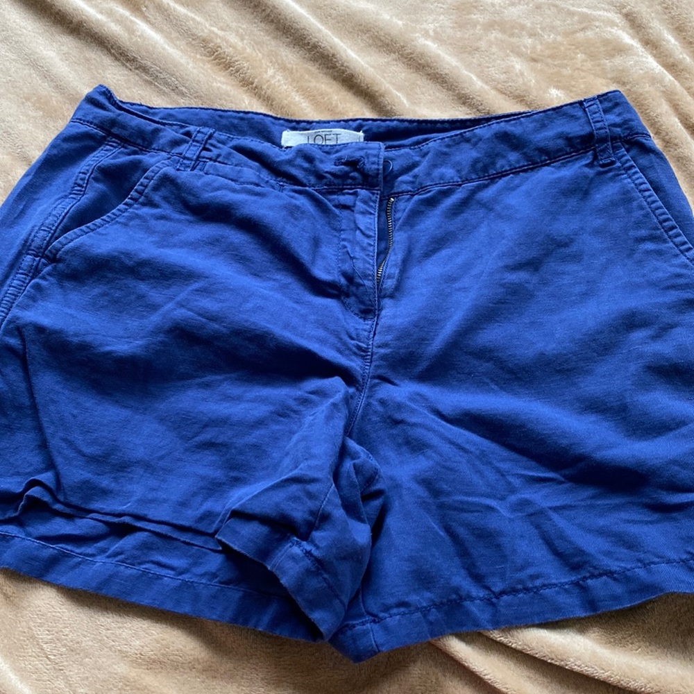 Cotton size 8 LOFT shorts. Blue